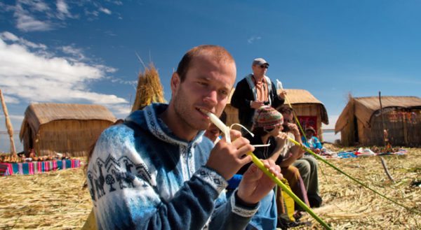 KAYAKING ISLA DE LOS UROS CONEXIÓN CON ISLA DE TAQUILE / Full day