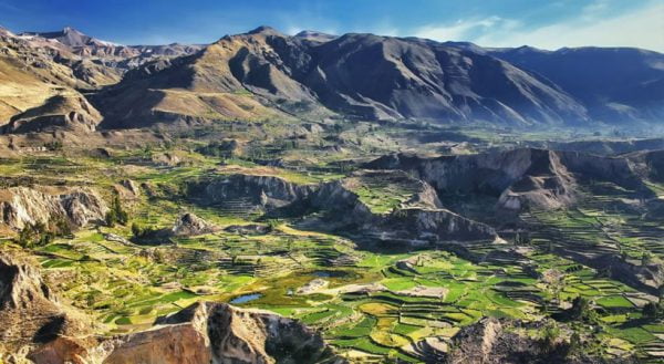 PUNO – CAÑON DEL COLCA – AREQUIPA / 2D1N